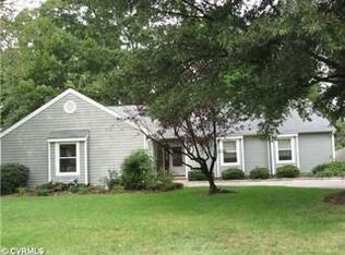 3818 Perthshire Ln, Colonial Heights, VA 23834