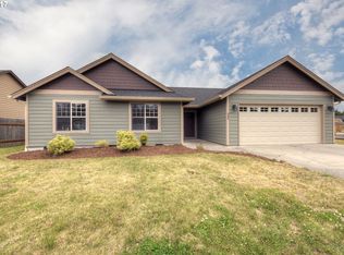 344 SW Kalmia Ave, Warrenton, OR