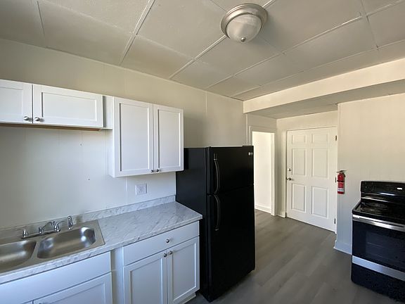 2nd image of 7402 Lincoln Way W #6