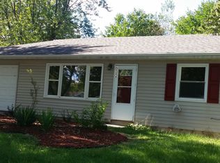 632 Olympia Rd, Valparaiso, IN 46385