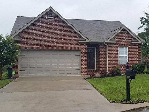 2nd image of 2865 Mossy Oaks Ln