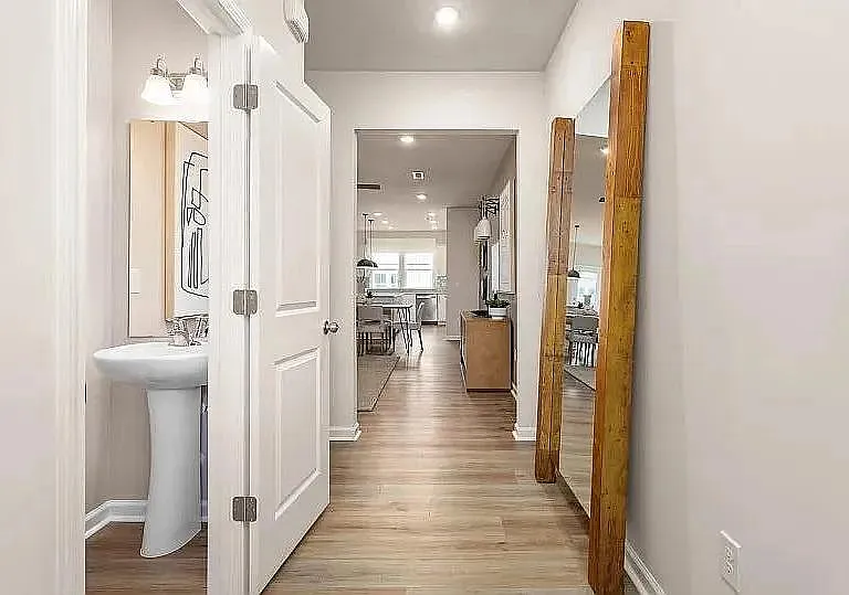 909 Falls Grove Trl — Photo 5