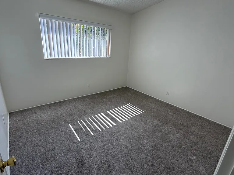 4515 Revillo Way — Photo 16