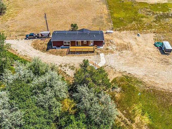2nd image of 212 Sherwood Ave