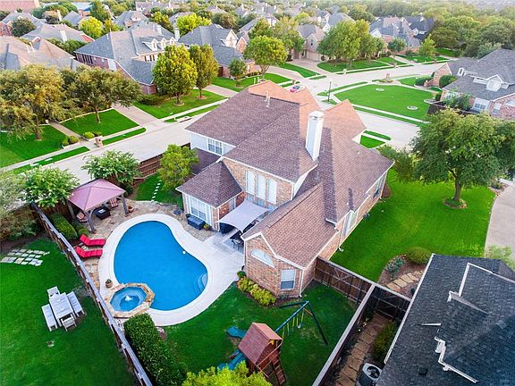 3rd image of 8500 Cadbury Ct