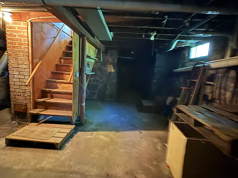 176 Ashaway Rd #A — Photo 12