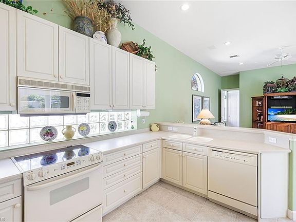 5th image of 27472 Arbor Strand DR
