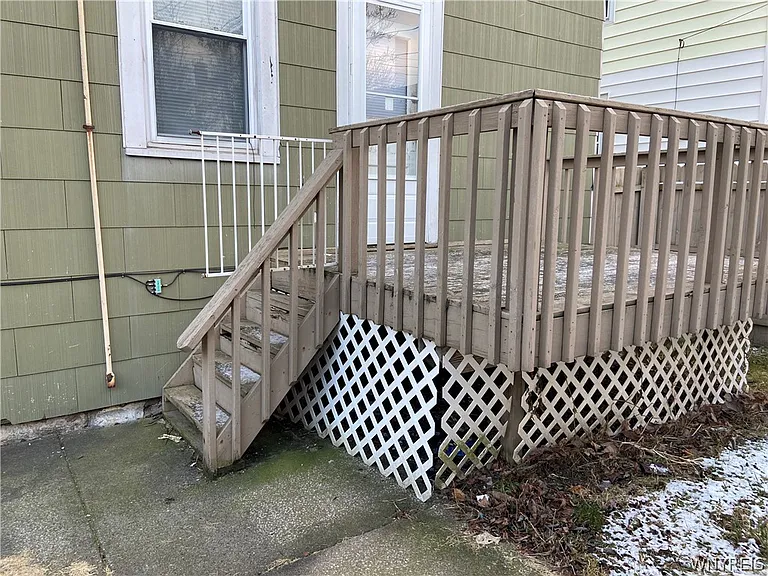 15 Stratford Rd — Photo 17