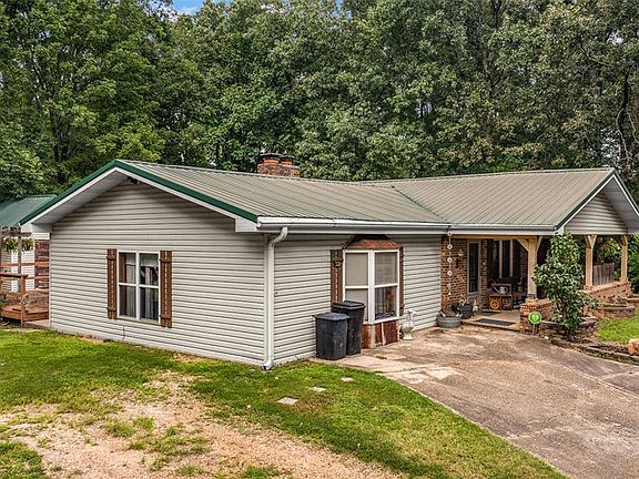 2nd image of 16343 Shady Mount Dr