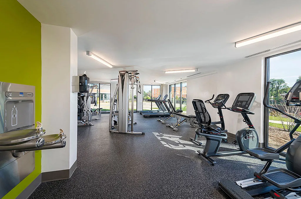 Apex Apartments — Photo 4