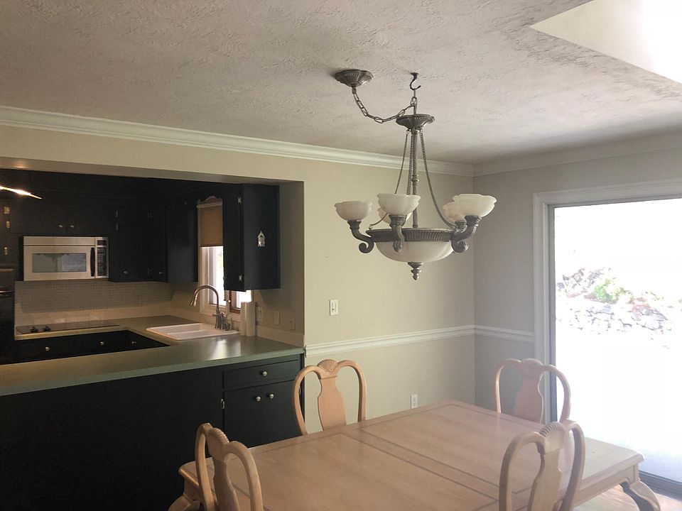 Dining /family room