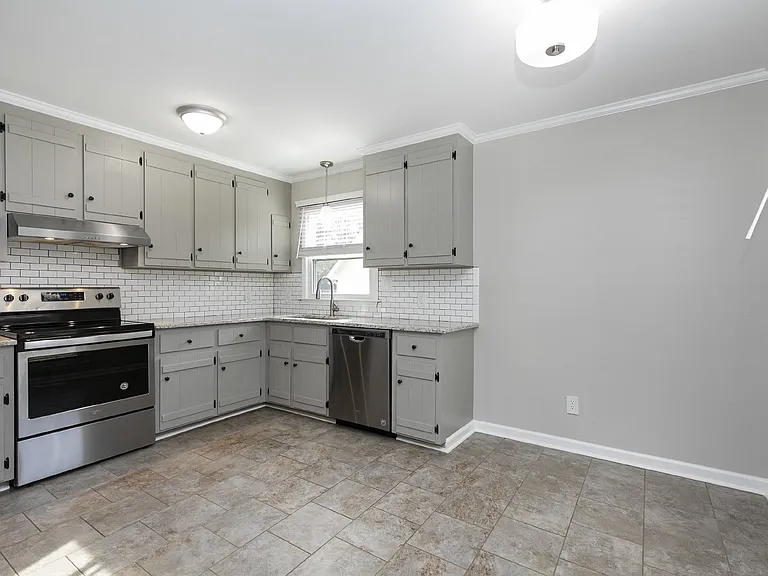 106 Allison Way #A — Photo 14