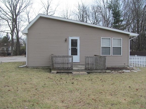3rd image of 47 Stayman Ct