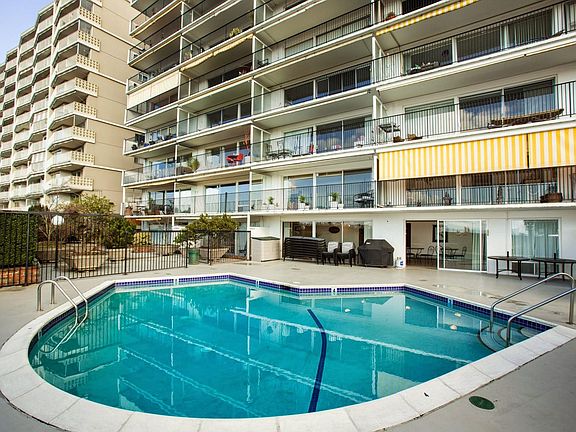 2nd image of 505 Belmont Ave E APT 203