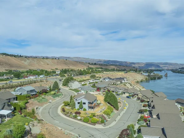 2840 Akamai Way, East Wenatchee, WA 98801