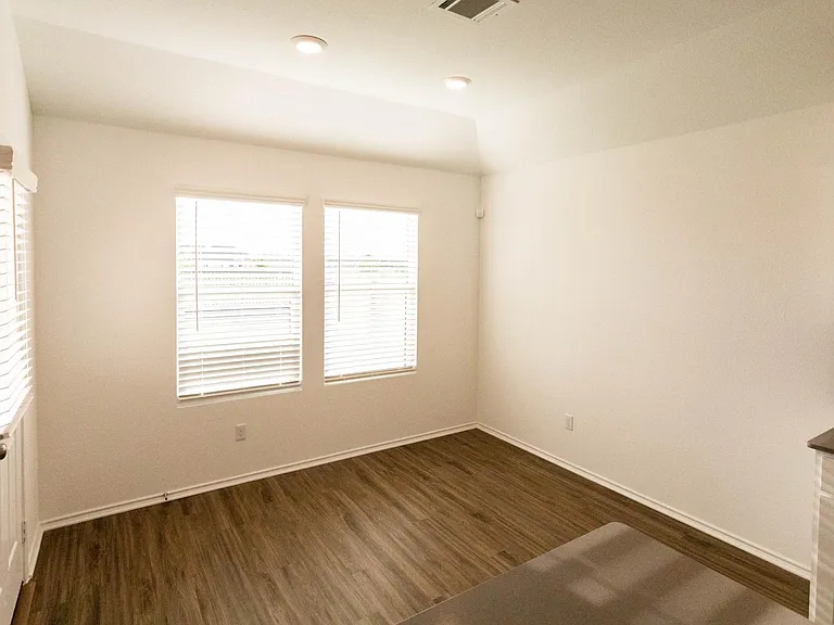 288 George Neggan Ln — Photo 8