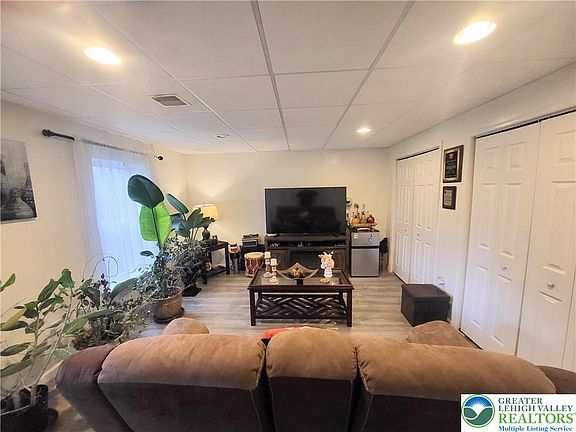 3rd image of 2847 Sequoia Dr