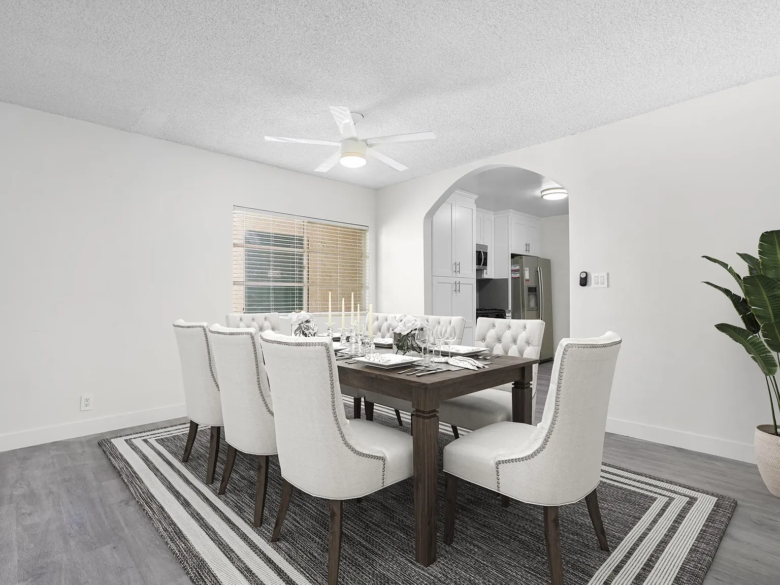 5250 Zelzah Ave — Photo 4