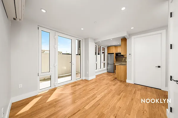 Rented by Nooklyn NYC LLC | media 147