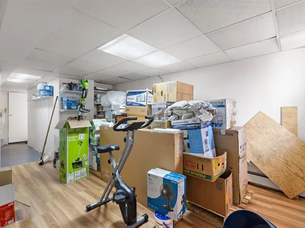 423 Fairmount Avenue image 18 of 25