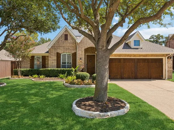 2403 Laguna Ln, Arlington, TX 76012