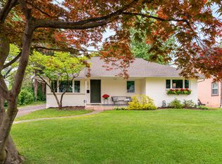 2826 Wellesley Rd, Columbus, OH 43209