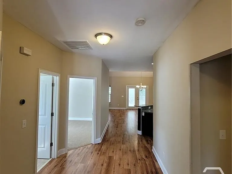 125 Jacobs Cir — Photo 4