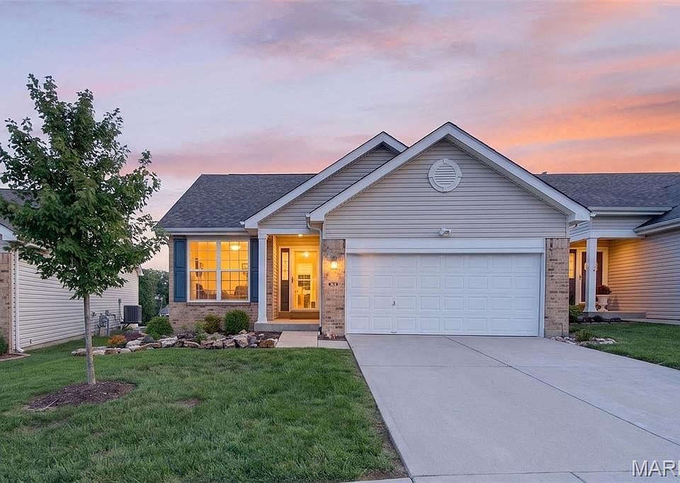 1st image of 812 Whispering Village Cir