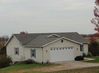 9572 Council Ridge Rd, Galena, IL 61036