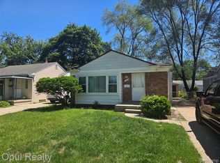 13520 Fenton, Redford, MI 48239