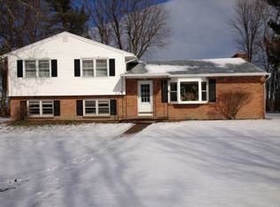 6 Huffer Rd, Hilton, NY 14468