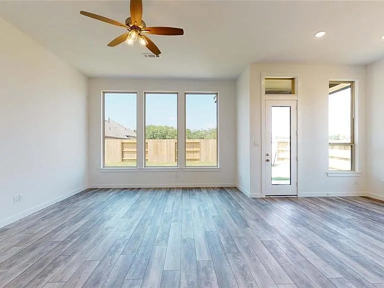 12131 Woodnote Ln — Photo 10