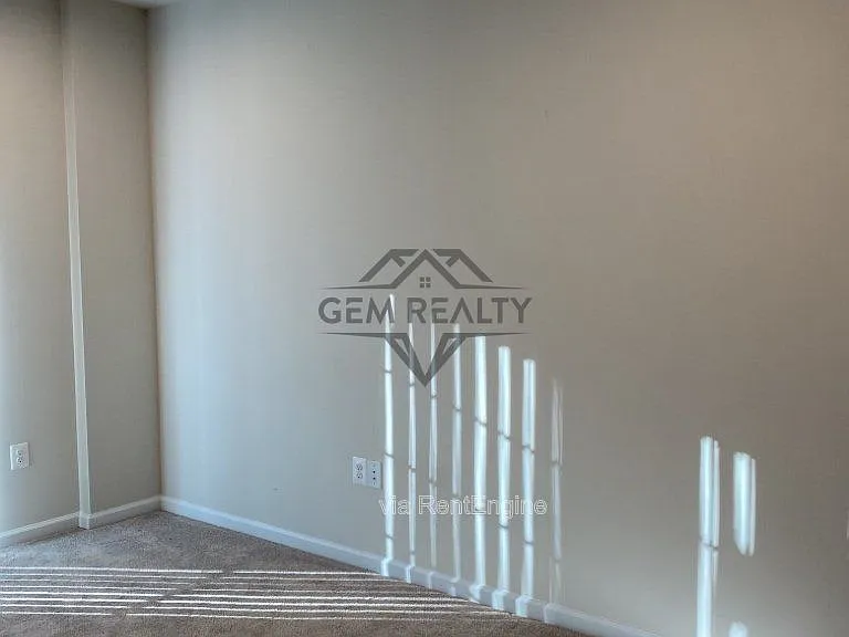 531 View Point Way — Photo 40