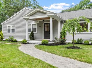 2028 Main St, Concord, MA 01742