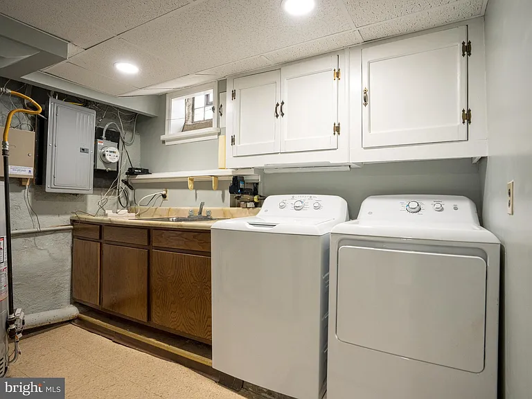 2250 Ritter St — Photo 26