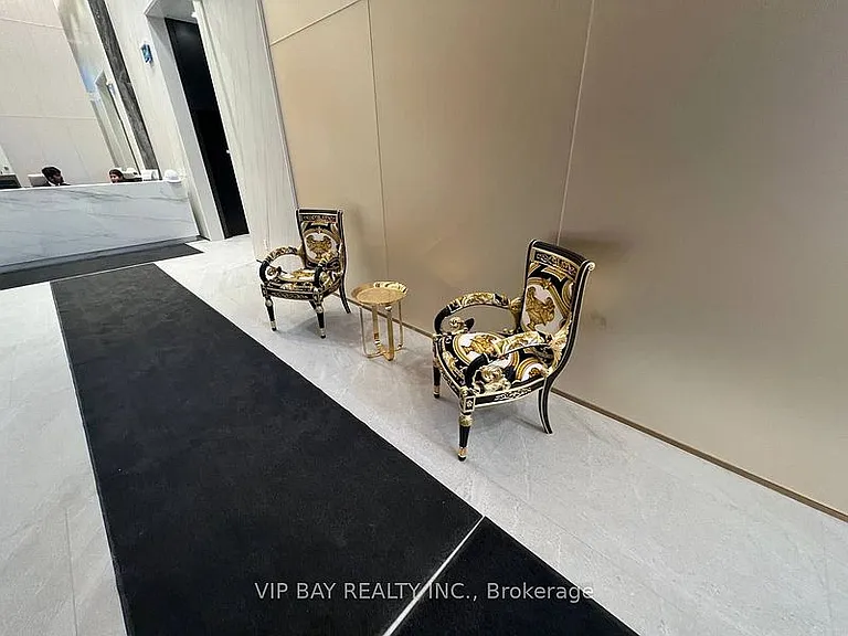 319 Jarvis St #1012 — Photo 6