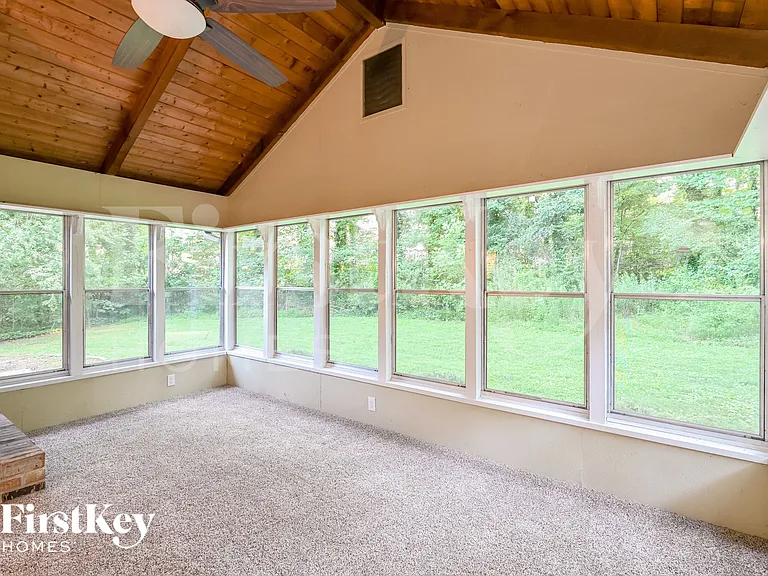 4353 Hale Pl — Photo 6