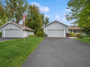 17563 Cleveland St NW, Elk River, MN 55330