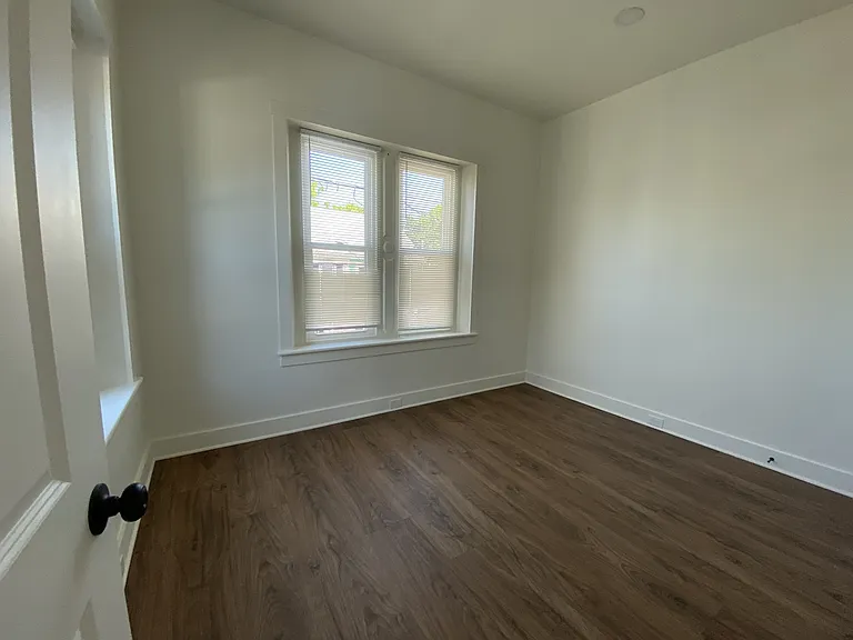 27 W Ferdinand St — Photo 27