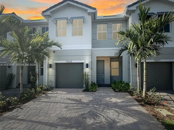 17025 SW 1st St, Hollywood, FL 33027