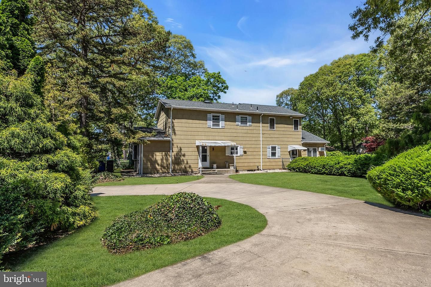 705 Anthony Ave, Toms River, NJ 08753 | MLS #NJOC2042566 | Zillow