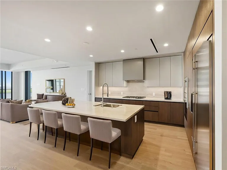 5001 Coconut Rd #705 — Photo 8