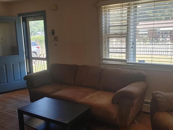 4th image of 8105 Jordan Park Blvd