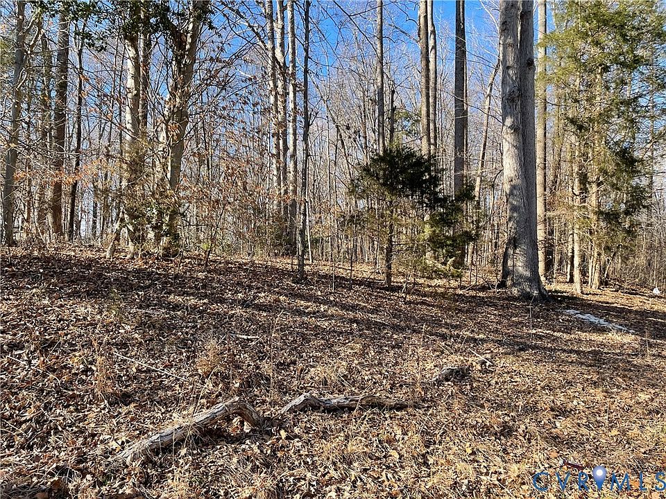 1st image of 843 Bowling Ln