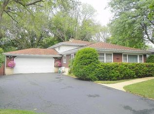 423 S 14th St, St Charles, IL 60174