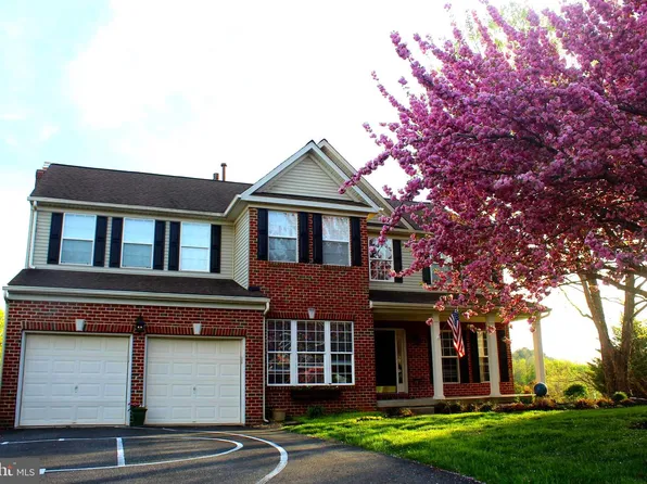 1716 S Laura Ct, Jarrettsville, MD 21084