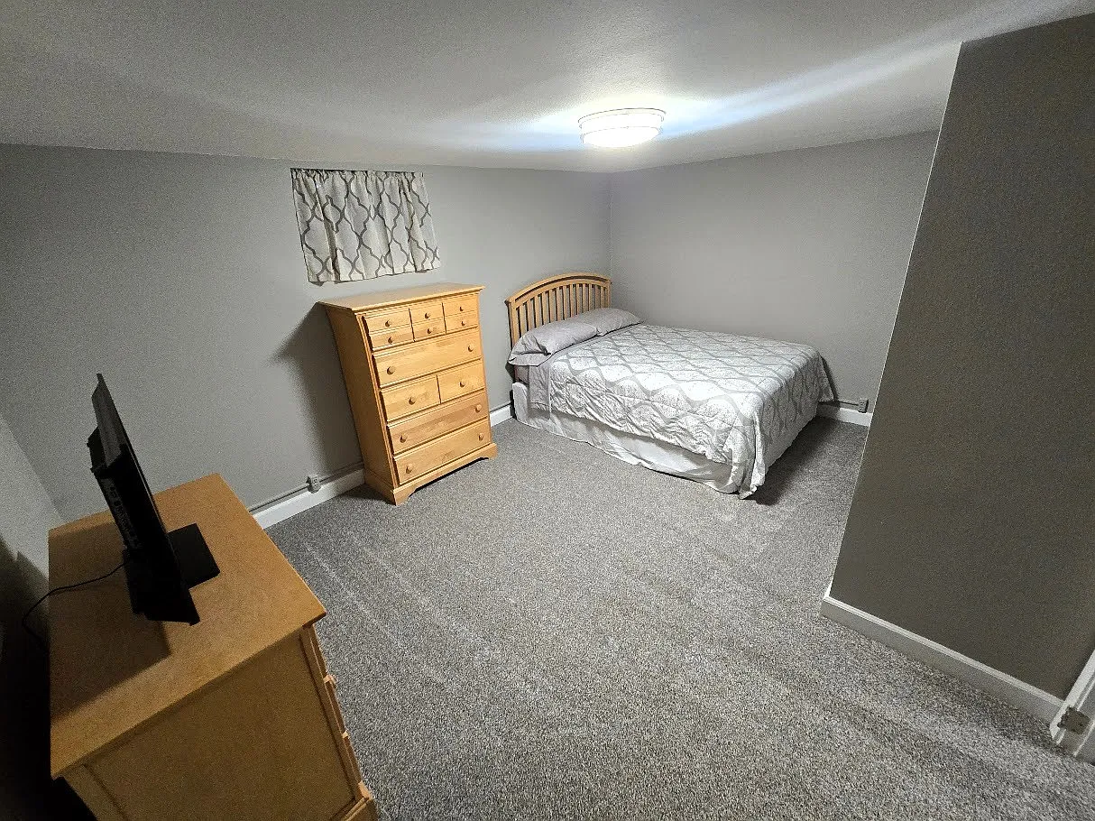 1 bed, 700 sqft, $1,500 — Photo 2