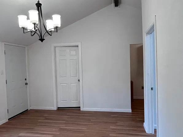 1225 Saltillo St #2, San Antonio, TX 78207