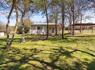 2801 Star Ct, Granbury, TX 76049
