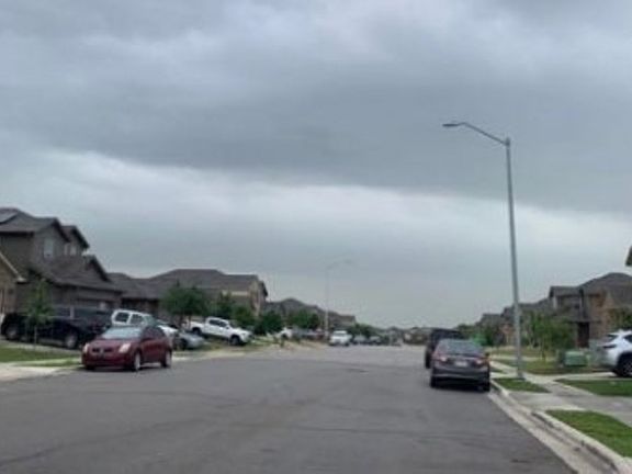 Exterior Neighborhood (street photo)